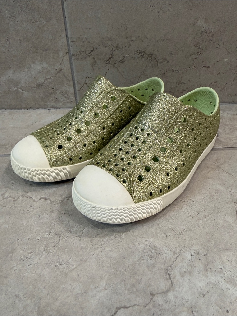 Native Gold Green Sparkle shoes sandles size C12